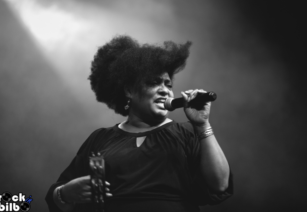 THE BELL RAYS – KAFE ANTZOKIA 08-04-2016_217