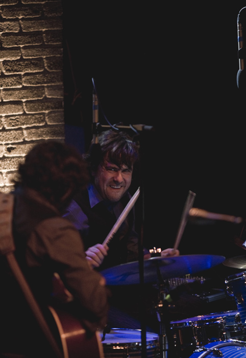 QUIQUE GONZALEZ – KAFE ANTZOKIA 12-05-16_239