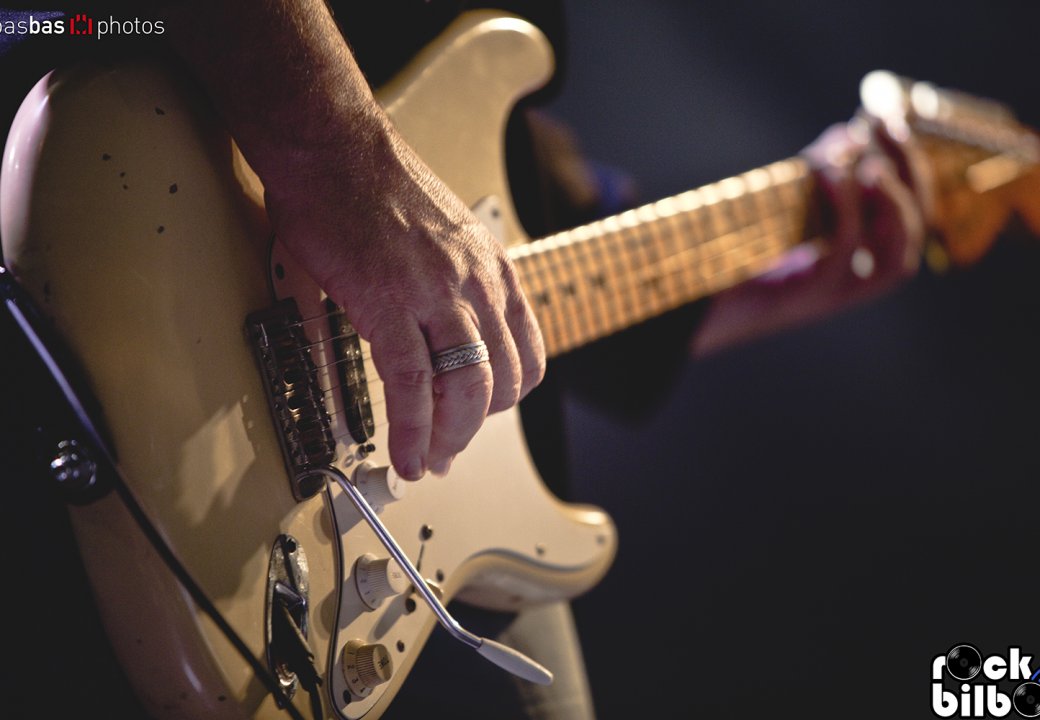 Revolver – Santana 27 10-03-17_109
