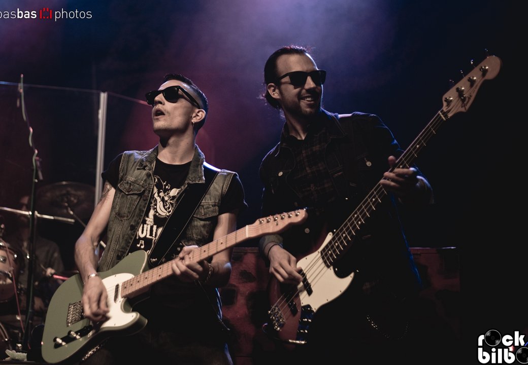 BURNING – KAFE ANTZOKIA 22-04-17_16212
