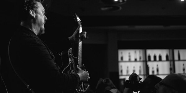 JESSE DAYTON – KAFE ANTZOKIA 06-11-17_1306