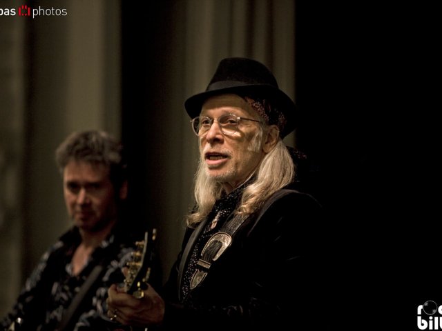 ELLIOTT MURPHY – SALA BBK 14-01-18_210