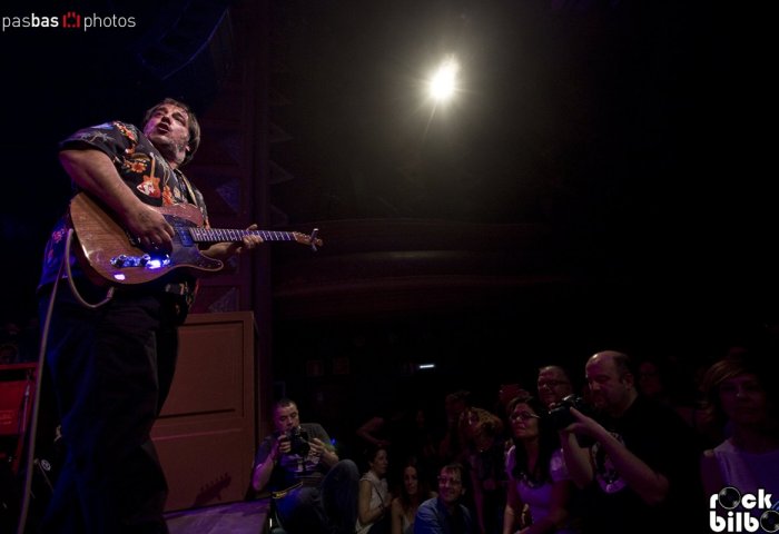 TRAVELLIN BROTHERS – KAFE ANTZOKI 20-04-18_126