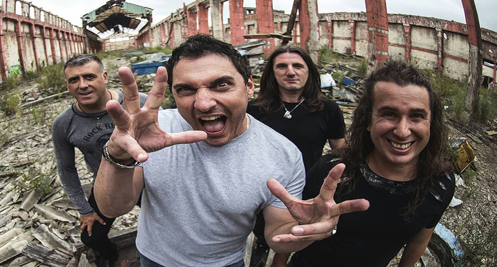 Robert Rodrigo Band y Johnny Gioelo presentan este domingo «Living For Louder»