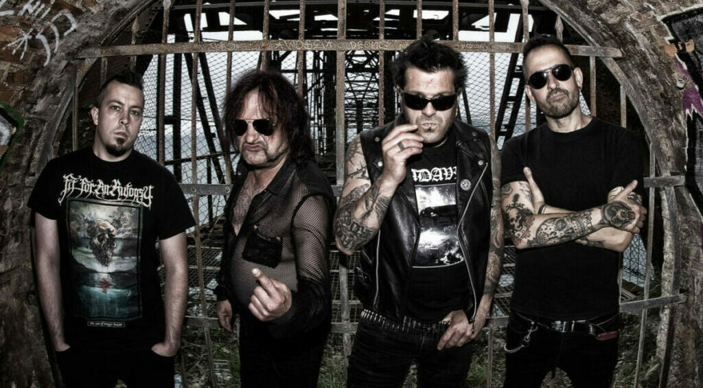 «Tengan cuidado ahí fuera», el próximo disco de estudio de RAT-ZINGER