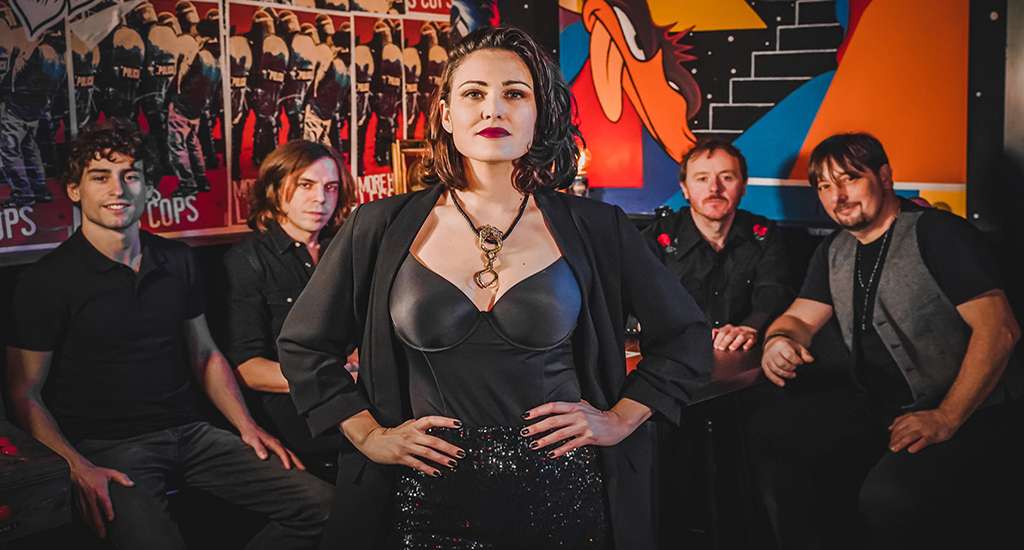 Noa & The Hell Drinkers presentan su tercer disco en el Kafe Antzokia