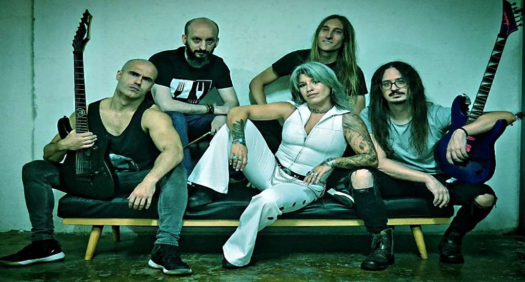 Fear Crowd: «lo nuestro es heavy metal de los 80»